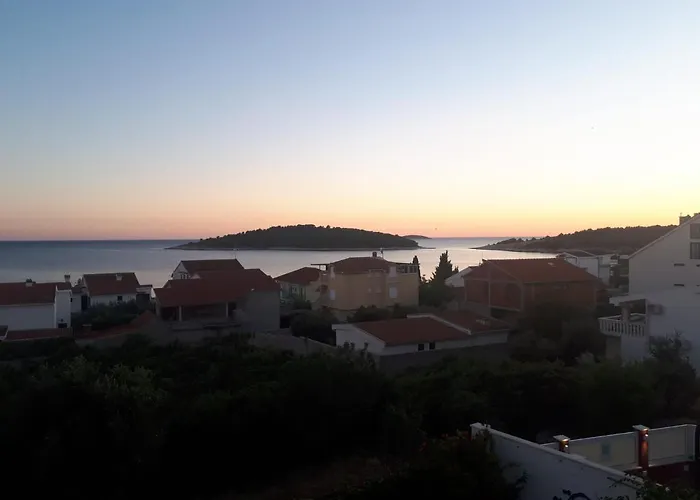 Starshine & Lighthouse *