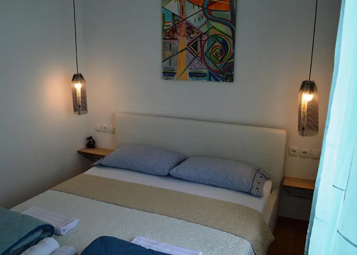 Starshine & Lighthouse Rogoznica (Sibenik-Knin)